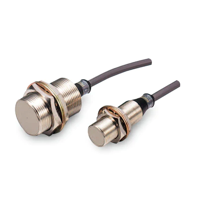E2EY 铝、黄铜等非磁性金属专用的接近传感器。 不检测“铁”